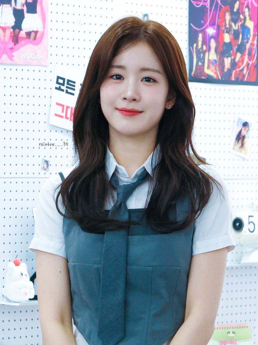 rain6ow_30's tweet photo. 💝260513 WOOAH Birthday Cafe

💜

#우아 #우연
#WOOAH #WOOYEON https://t.co/A1pDqIV2oH