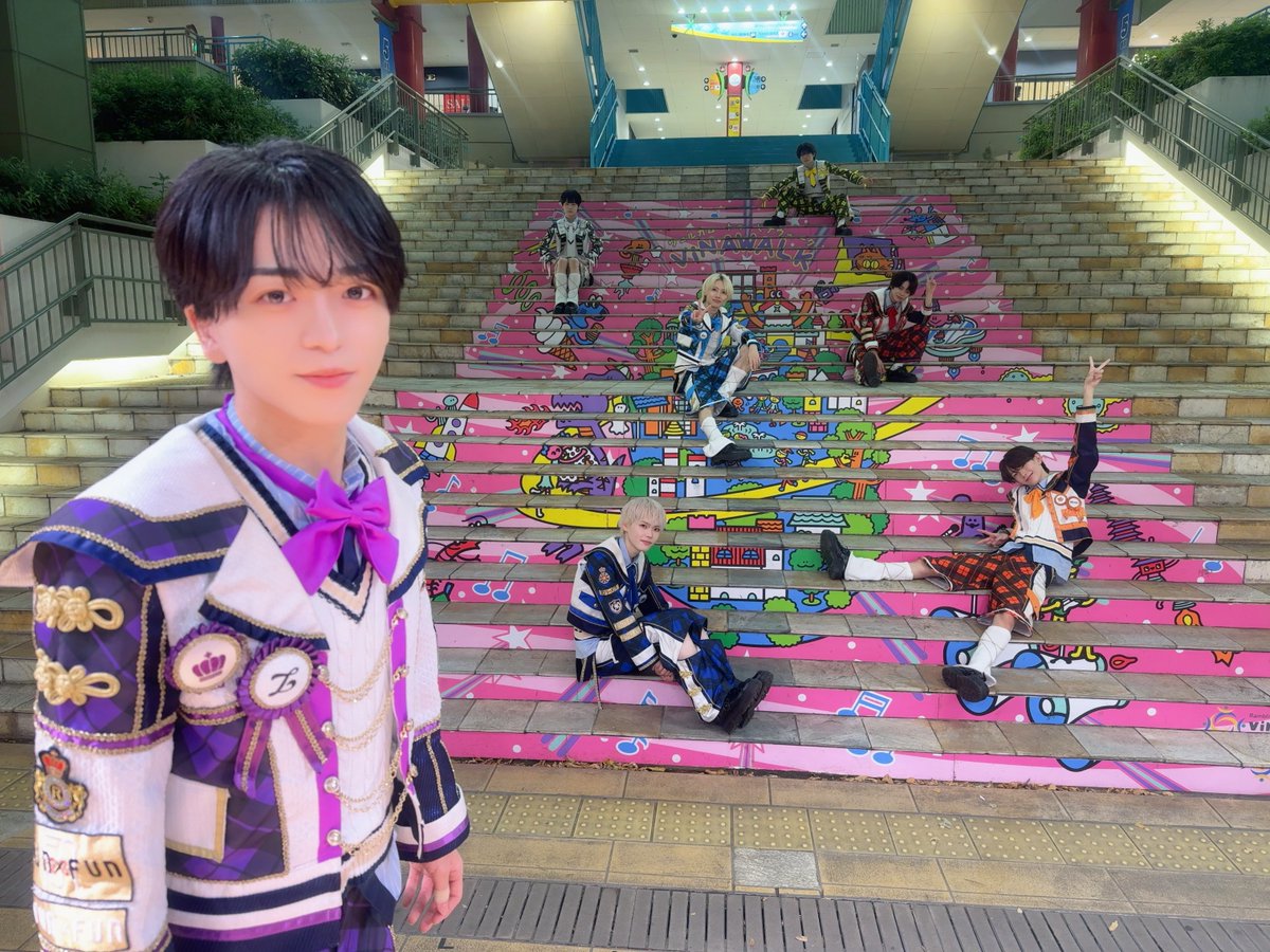 funfun_info's tweet photo. 【リリースイベント】

本日はビナウォーク海老名5番館1Fビナステップさんにてリリースイベントありがとうございました‼️✨

皆さんの笑顔と声援のおかげで最高の時間になりました！！

そして5月最後のライブでした🔥
たくさんの景色を一緒に見てたくさんの思い出を作れた1ヶ月でした💭

いつも応援してくださる皆さま本当にありがとうございます🙌

6月もFUN×FUNと一緒に駆け抜けましょう💨

#ふぁんふぁん
#ふぁんふぁんとリリイベ