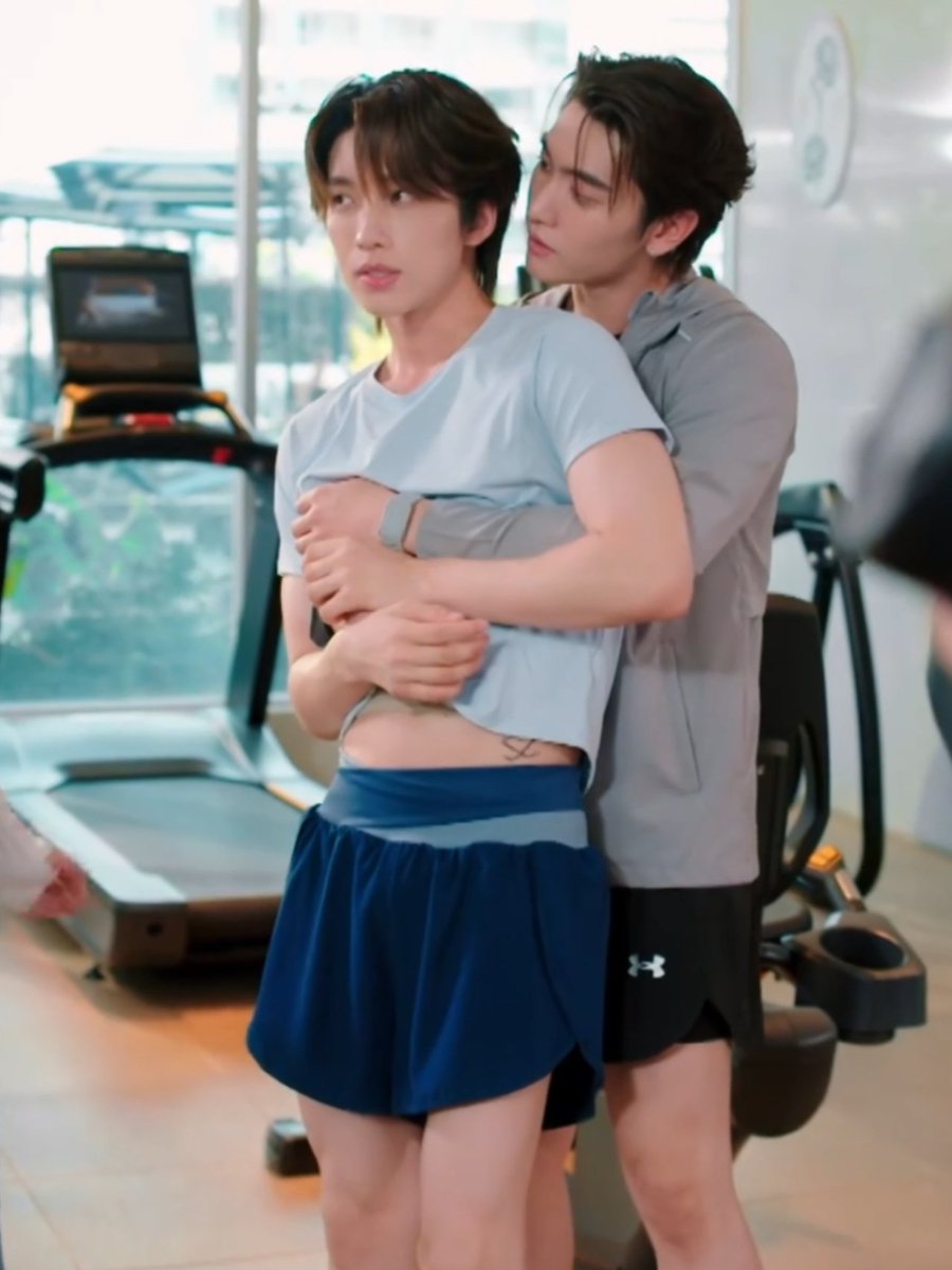 callmebunnymumu's tweet photo. เคะระเบิด เกิดมาก็เคะเลย เคะอันดับ 1 ไม่มีที่ 2 เพราะชีปักตกหมด 😭😭 เข้าใจพิบอส เอ้ยย เฮียฟู่แล้วๆๆๆ 🌝🌚

Crazy Love MooMoo EP4
#พี่ฟากชอบเธอมู่EP4 https://t.co/9jyVnUfKv2