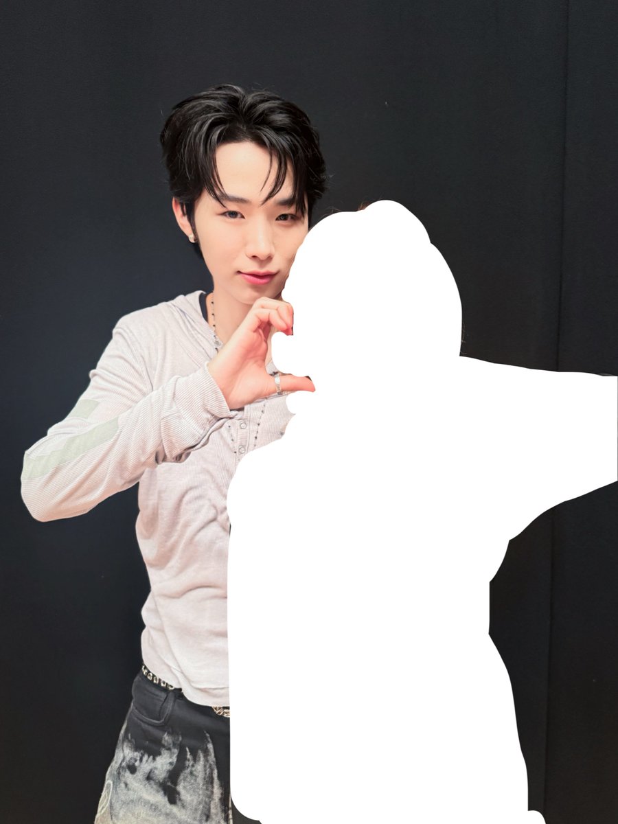 Tae_Roy_'s tweet photo. 🧒🏻 https://t.co/AjtIU9Btvu