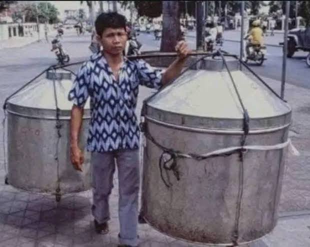 MustEkeph's tweet photo. @Tsukishirosamj Gen Z mana faham …. https://t.co/ZkQF1mjRkK