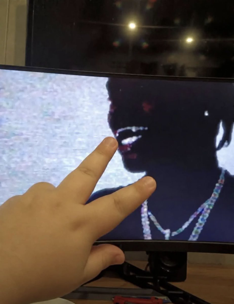 Faemoose's tweet photo. I know underground music poppin’ rn! (right now) but I wanted to pay respects to The Lord of Chaos! #WhatALifeILive https://t.co/Dyax4kGiTU
