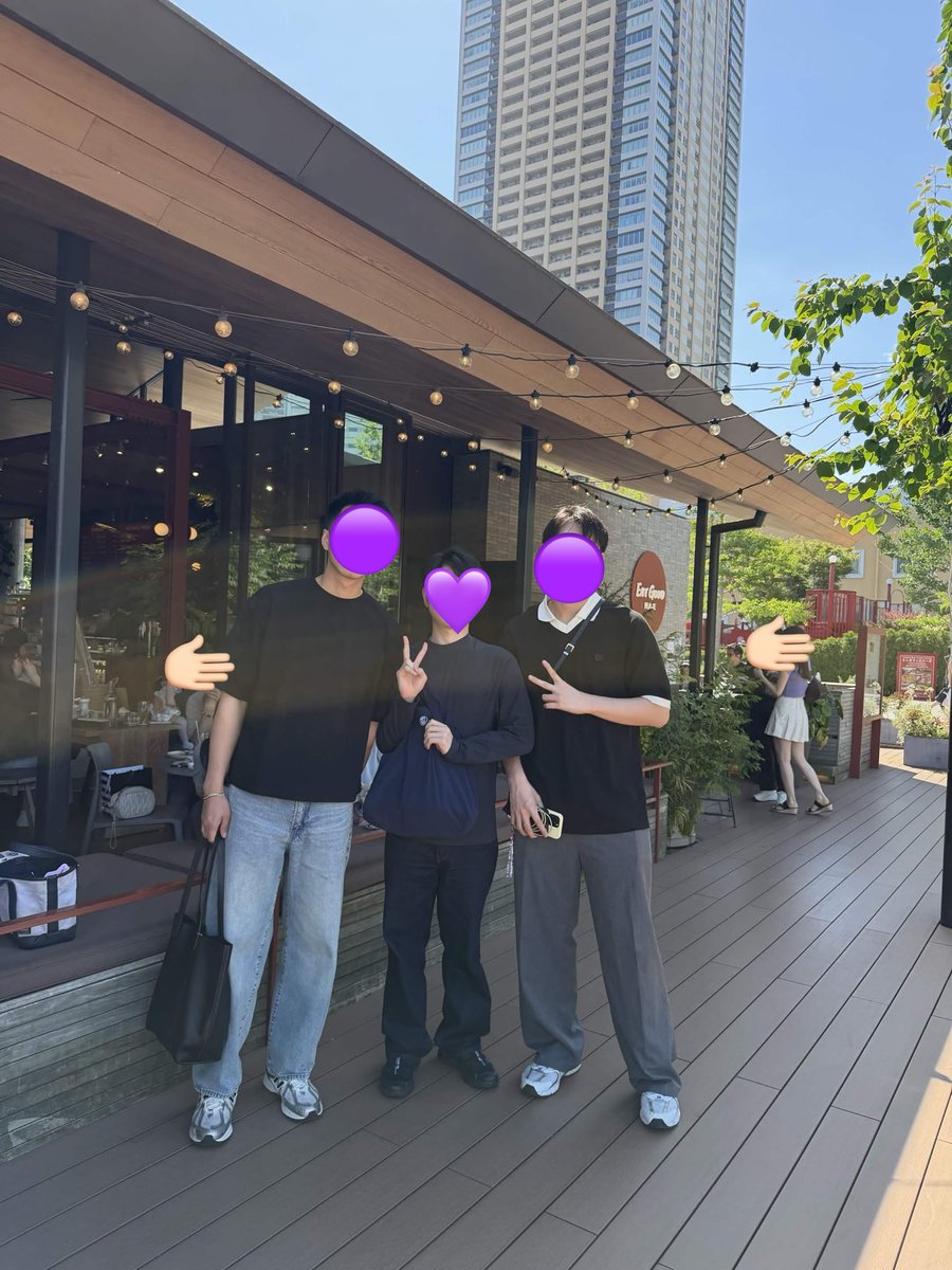 todamoonik12's tweet photo. Nice catch up with nads in Tokyo! https://t.co/M6q6GkQa5g