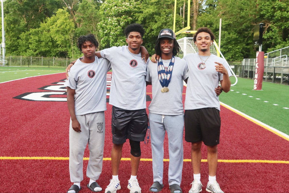 DHSVikings118's tweet photo. Championship Saturday Smiles 😀👏🏼

DMario Jackson has made history by becoming the FIRST athlete in 2A history to earn triple crown honors by placing 1st in the 100, 200 and 400 in the state of Illinois. He is the 5th athlete OVERALL in all classes ‼️ https://t.co/LxtxOeoH3I