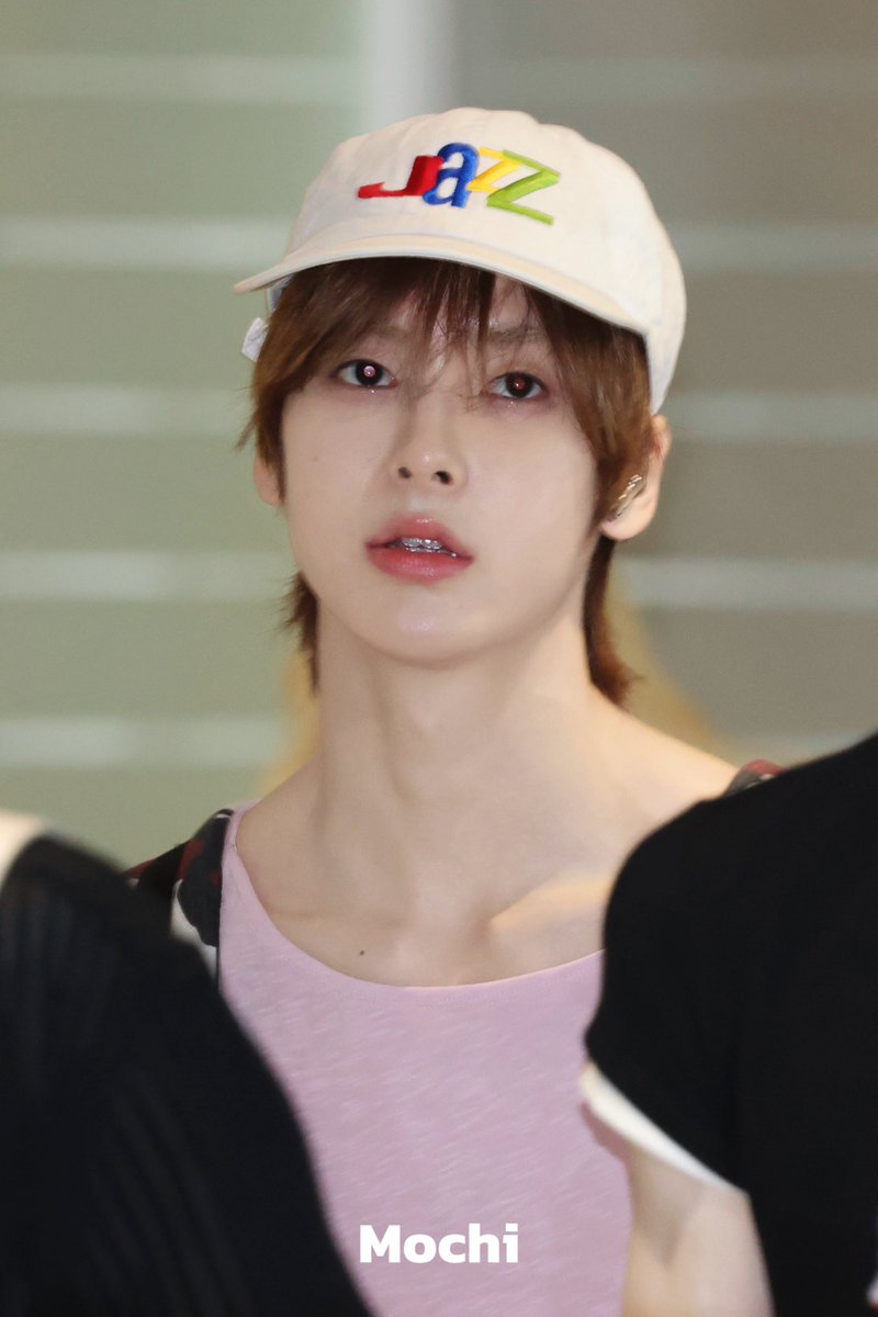 melodic_jun's tweet photo. pretty boy <3 🎀 https://t.co/dlvyhDEtHr