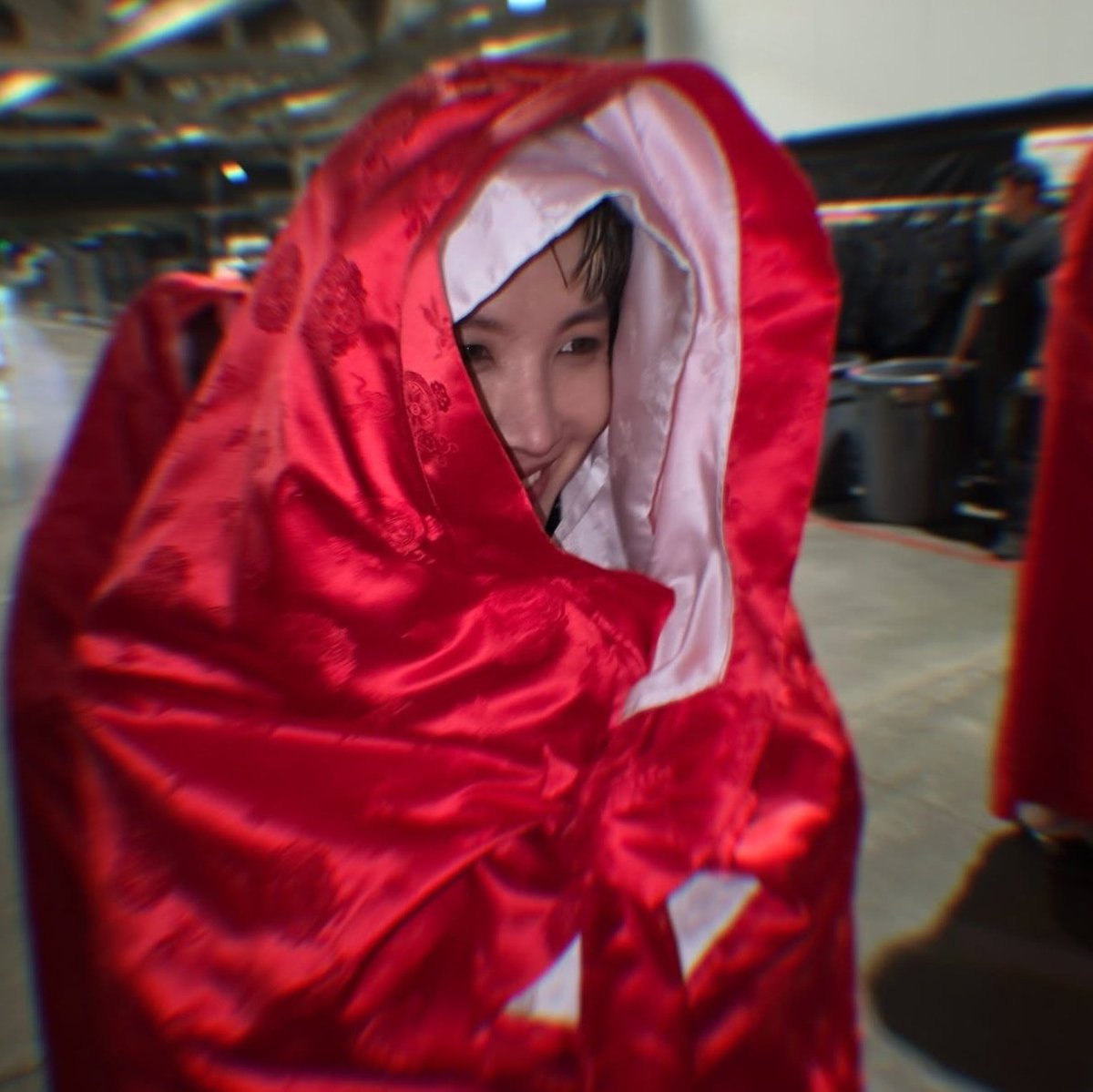 vhopebot's tweet photo. 🤏 https://t.co/eY4KBM2DcQ