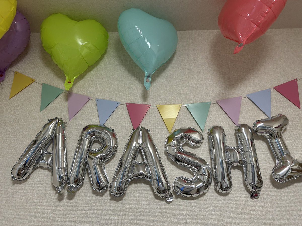 URIDESUWAN's tweet photo. ありがとう　#嵐
 私の青春がたくさん詰まってました！ https://t.co/m0XnY5uY11