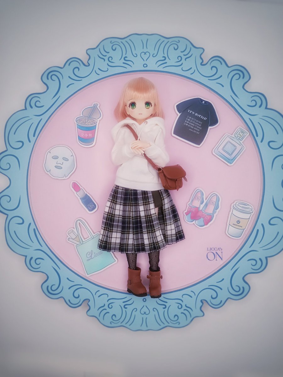 264a2e's tweet photo. #5月を写真4枚で振り返る
#尾櫃制服計画
#リカちゃんのONOFF展
初めてゴムを叩きリカちゃんONOFF静岡展に行ったりしました。茶摘み娘…。 https://t.co/4JauYeVa11