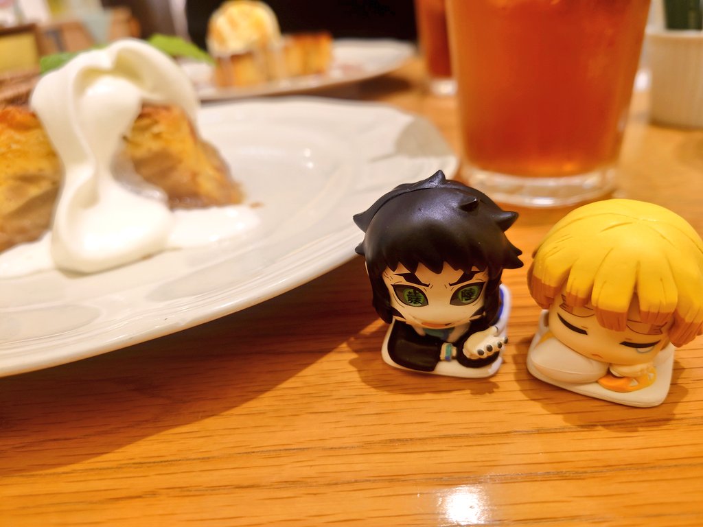 hiro_v666's tweet photo. ハイヲタ仲間ちゃんとランチ＆カフェしてきた！ライブ会場以外で会うの久々すぎてめっちゃ楽しかった〜😭生きる活力が湧いた😭
明日からまた仕事程々にがんばろ、自分の健康第一で！ https://t.co/4gGXsDNVyW