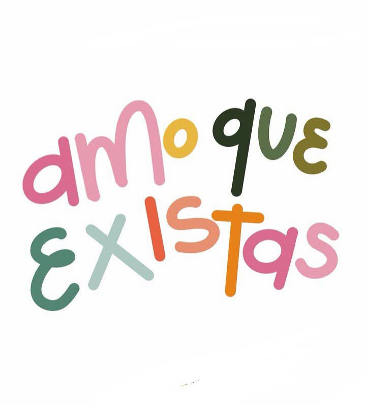 jordaninavarro's tweet photo. “Amo que existas, porque tu presencia convierte lo cotidiano en milagro.” https://t.co/TKcpbcFEWh