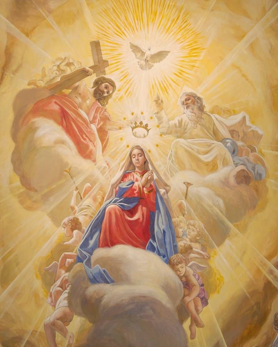 RomanoSace57080's tweet photo. "If we ask why, why should the Holy Trinity have crowned Our Lady? Because she was the Daughter of God the Father, the Mother of God the Son and as the Church has been saying since the Annunciation: the Spouse of the Holy Spirit." (Fr. John Hardon SJ) https://t.co/XgOZvjqjAk