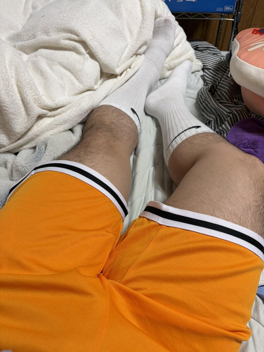 socksgamer's tweet photo. 今日で28日目です。
10年前くらいに27日が
新記録だったけど塗り替えました。
危ない日もあったけど
まだまだいけそう(笑) https://t.co/nmyACu6ych