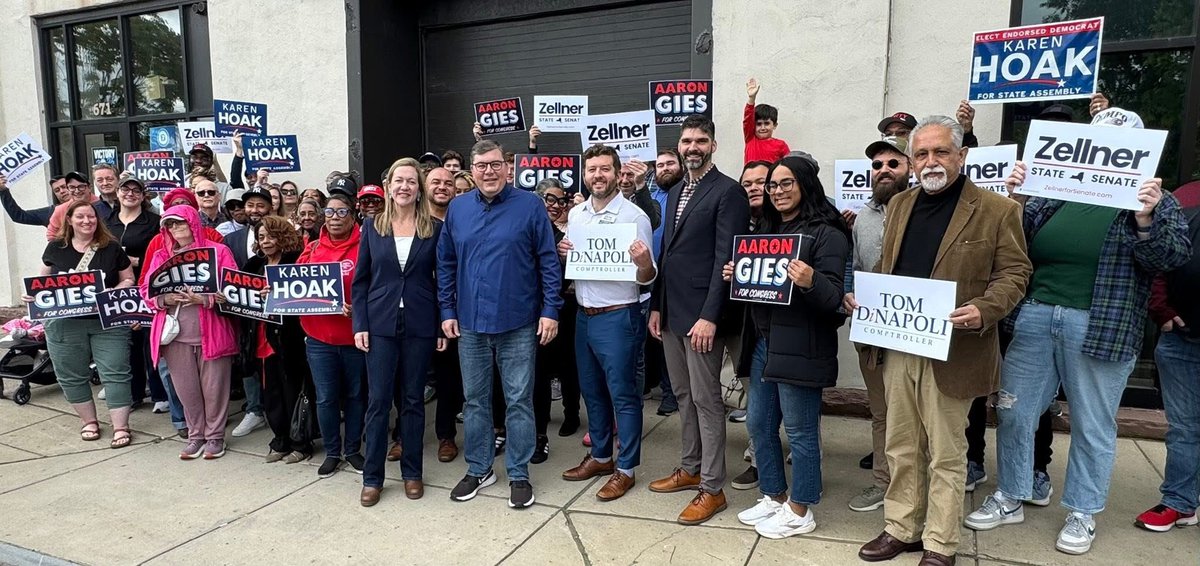 zellnerforny's tweet photo. Tremendous energy yesterday as we kicked off Primary Season at @ecdems Headquarters! https://t.co/0xyTFXq7YV