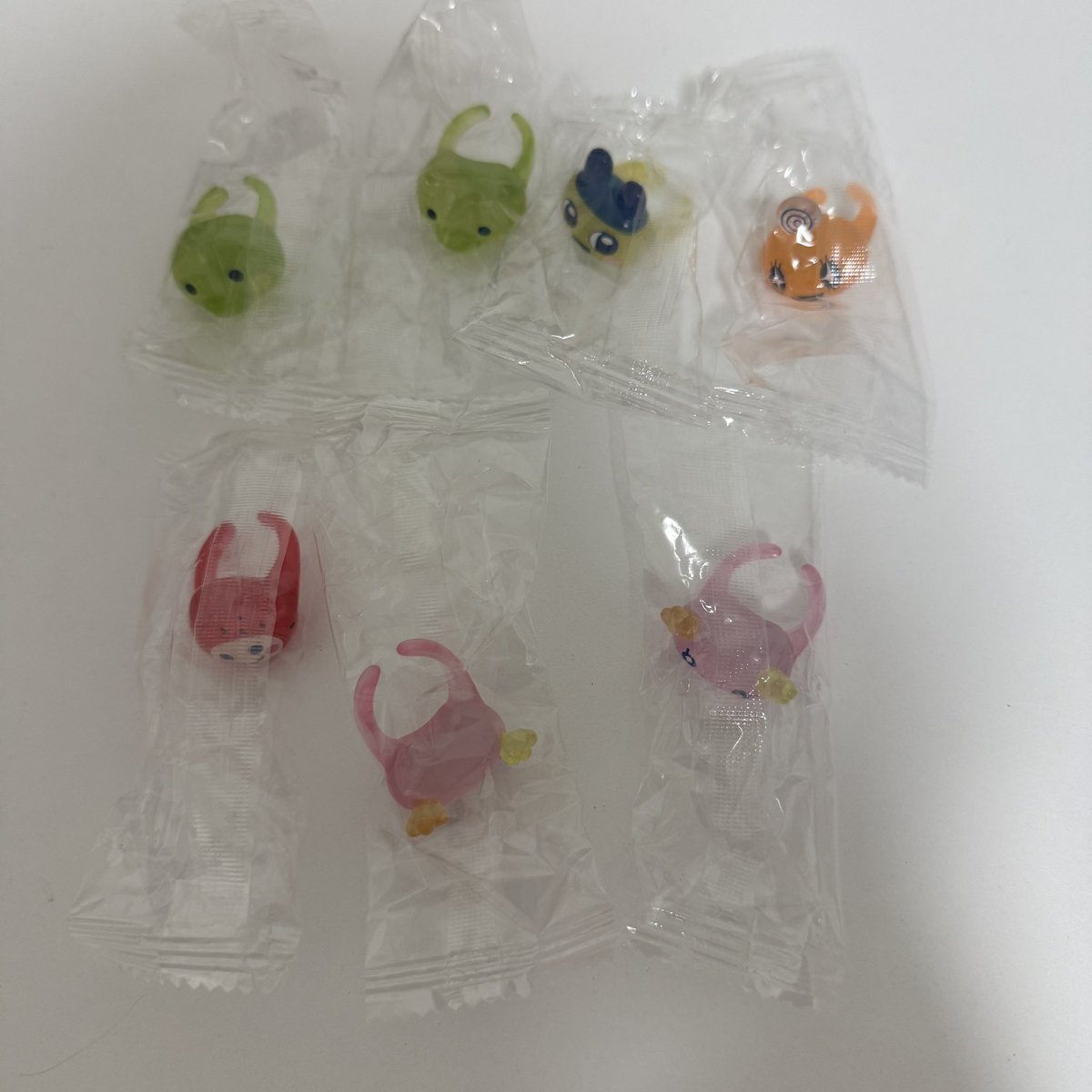 _msykm's tweet photo. たまごっち  ぷくっとクリアリング  交換

【譲】 まめっち   めめっち  いちごっち
         くちぱっち×2   ふらわっち×2

【求】  ラブリっち
         定価➕送料

郵送交換希望です。
お気軽にお声掛けください🙇‍♀️ https://t.co/1qzk3Wuh1a