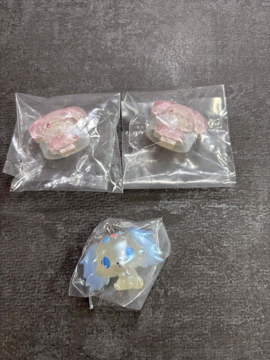 _Ria451's tweet photo. 【交換】サンリオ ガチャガチャ めじるしアクセサリー ジェリーデコバンド ジュエルペット きらきらオーロラ

譲）画像1

求）デコバンド/くろうさ、画像2＞なんでも検討

＊郵送取引

検索からでもお気軽にお声掛けください。 https://t.co/SP7HjVz8vC