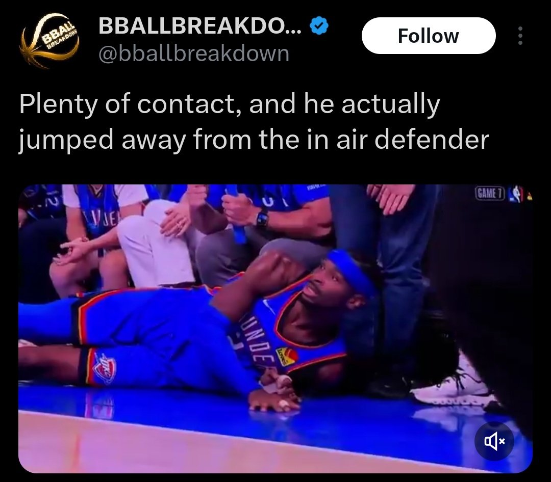 jerseythebub1's tweet photo. @Jokeeee_ People will watch that shot and tell you it's a good play 

Unreal. https://t.co/r8a91qBGp7