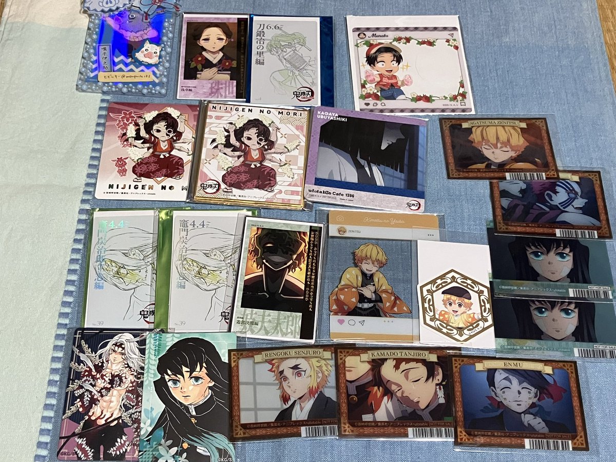 monpuchi103's tweet photo. 【交換】鬼滅の刃　ufotable   コースター、カードなど

譲：1枚目〜4枚目
求：5枚目伊之助>>矢琶羽>>異種伊之助

三宮〜元町手渡し>>郵送
1枚目および実弥、無一郎は単体交換不可。悲鳴嶼さん含んでの交換最優先。 https://t.co/DVqNcdILp3