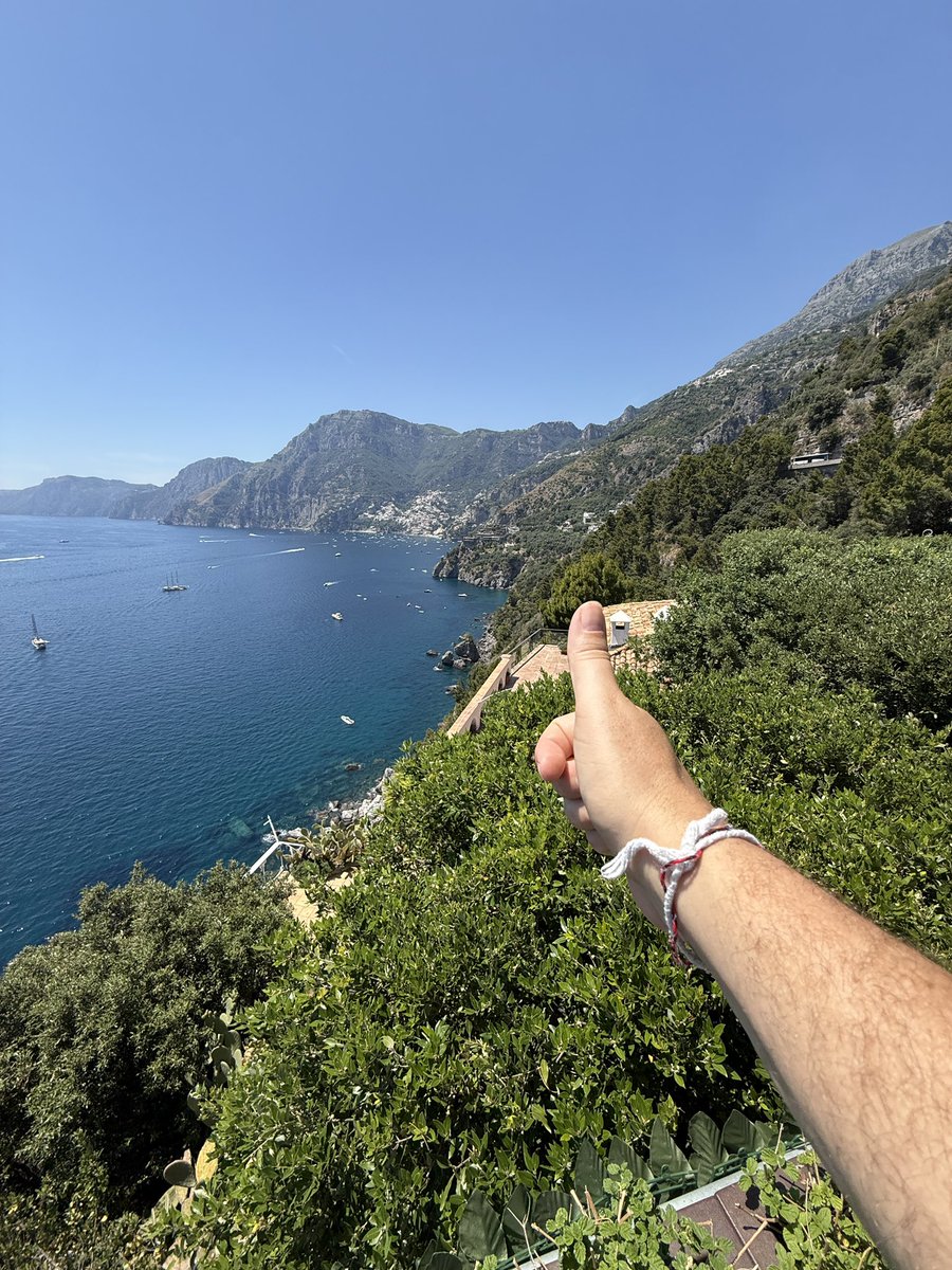 timothysykes's tweet photo. Gooooooooooooood morning! How beautiful is my #amalficoast view here?! This is your daily reminder to dream big, find what you love and study hard as the world is fascinating and breathtaking and you can achieve ANYTHING you want when you put your mind to it! #dreambig #dailymotivation