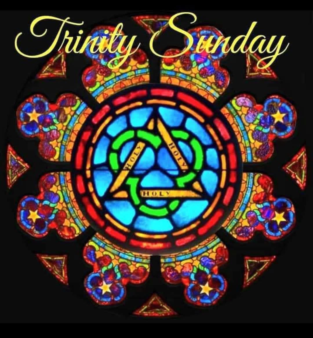 ame_ced's tweet photo. Blessed Trinity Sunday https://t.co/LBbmWG0WQZ