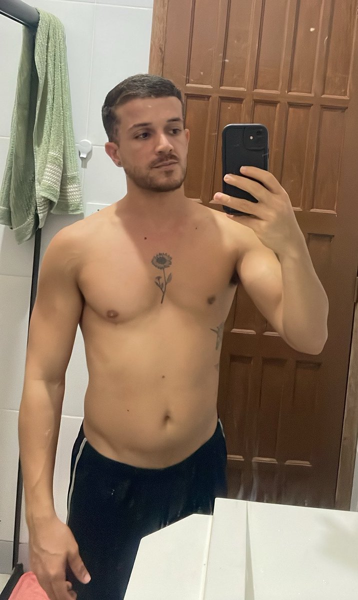 onlydoton's tweet photo. Corpos reais 🦥 https://t.co/npPrsTxHVv