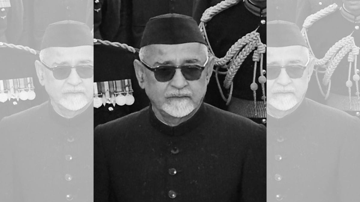 thesambhalnews's tweet photo. Gap between religion and science will be fatal to the progress of human society: Zakir Husain: On 10 January 1968, Dr Zakir Husain delivered an address at the inauguration of the International… https://t.co/gBcfQVb6tq #Religion #Science #Peace #HumanProgress #ZakirHusain https://t.co/qTDwRNAYzr
