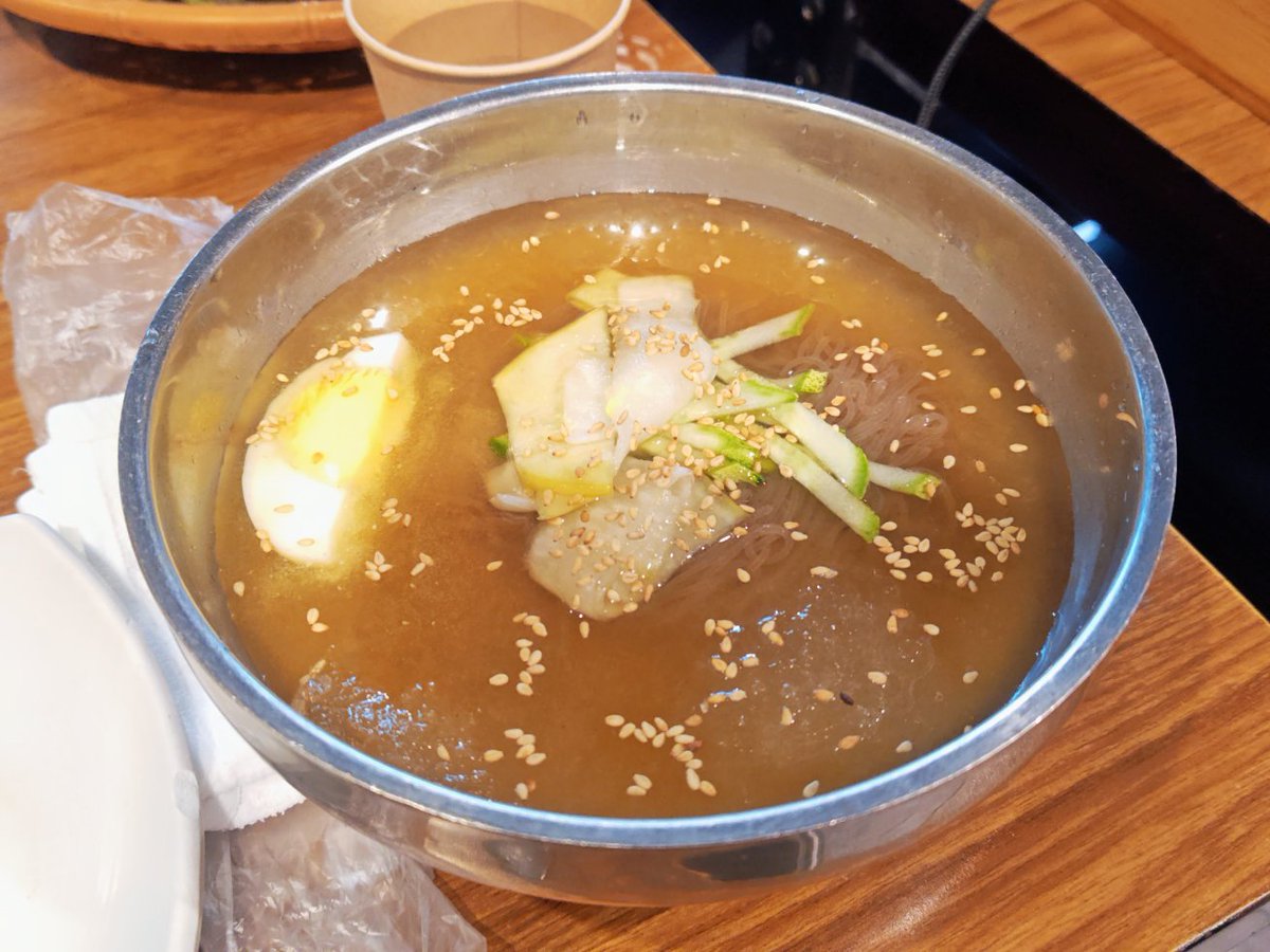 kyjroo's tweet photo. 最終日はお買い物day🎶サムギョプサルも食べれました〜😆
明日は7:30発の飛行機なので早く寝ます💦

初韓国楽しかった❤️❤️❤️ https://t.co/5F4qHMSDdd