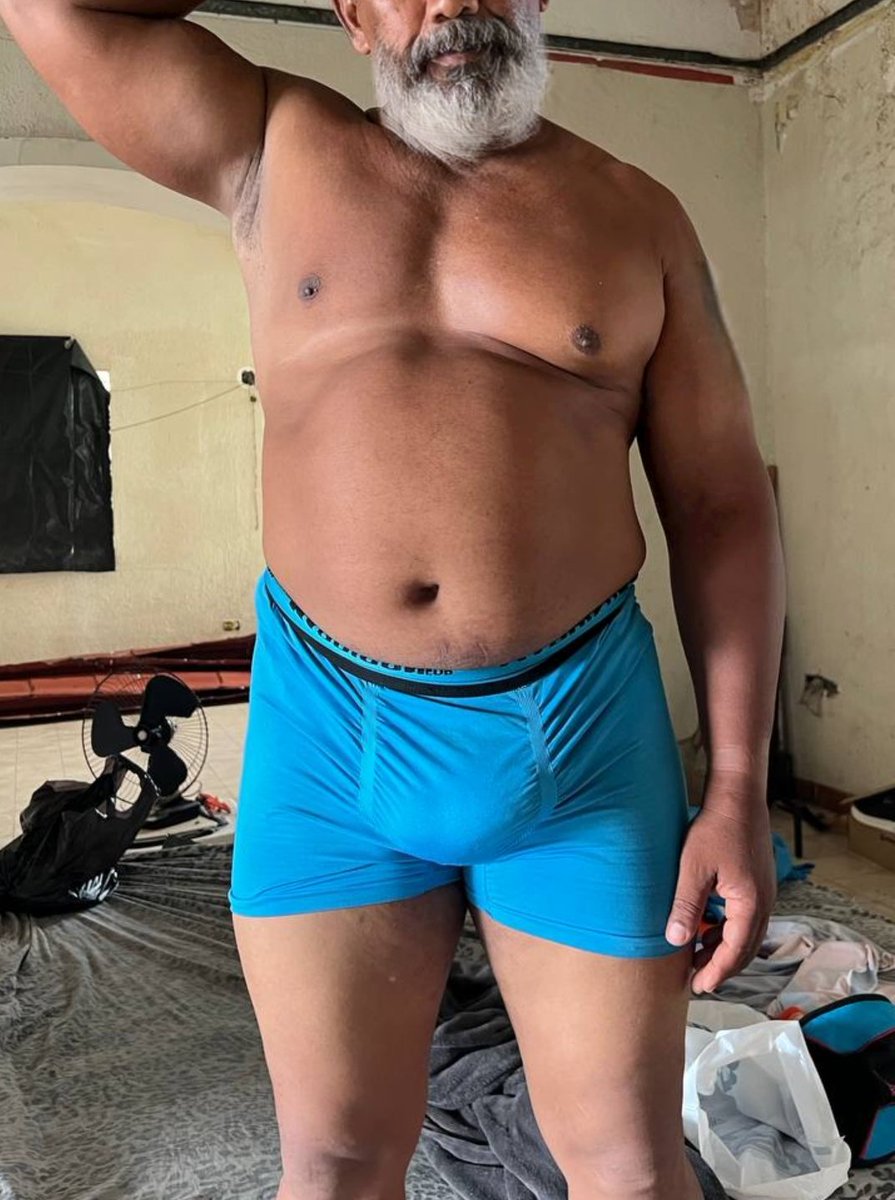 monster_mature's tweet photo. Ejercitandome en casa 🔥
Mis videos y fotos sin censura en mi Telegram VIP https://t.co/GHqR5Capf1 https://t.co/KqAXdEaM0t