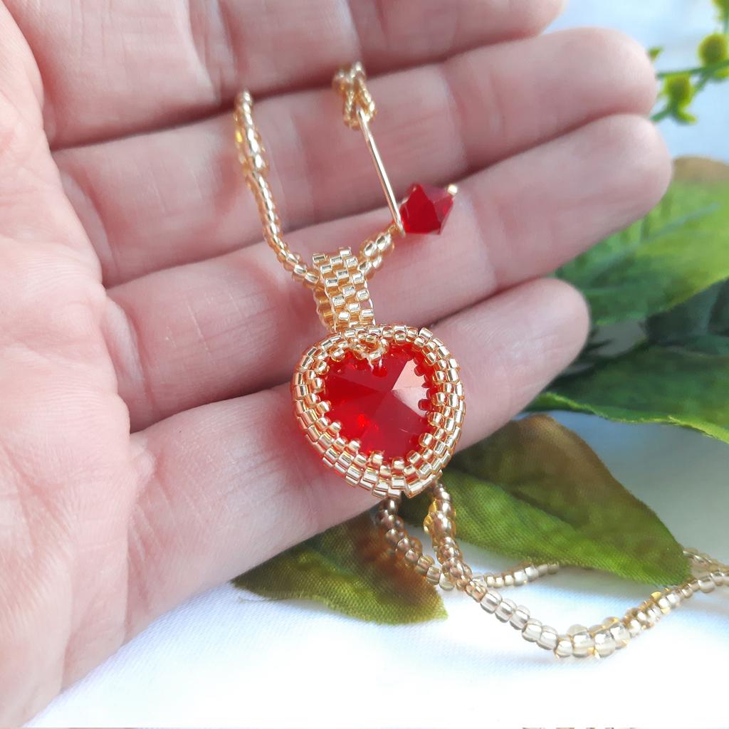Cheryls_Jewels's tweet photo. A pretty heart necklace https://t.co/7a9FGsjuhx #mhhsbd https://t.co/oDqmVbyd4j