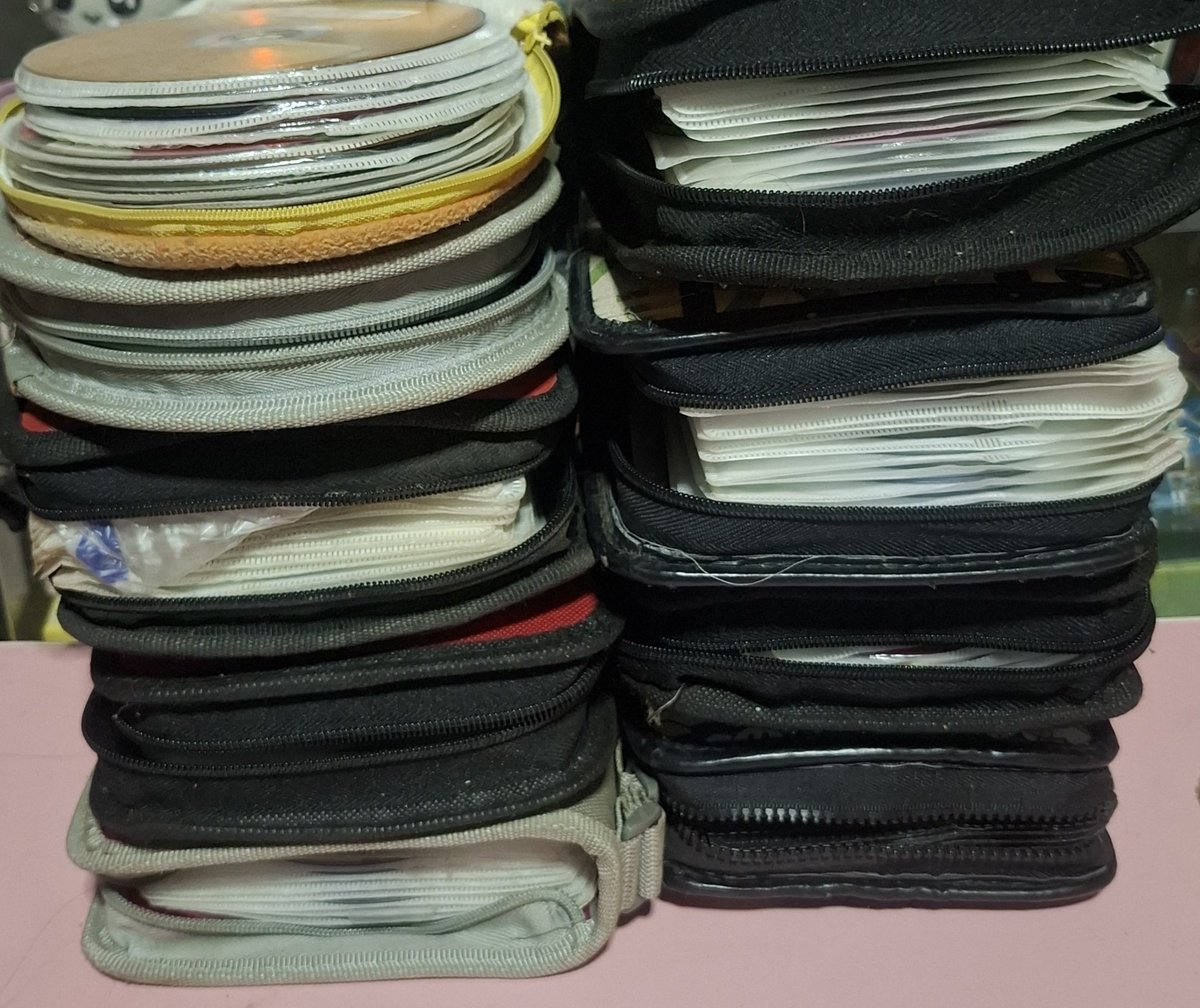 whimsicalsvt's tweet photo. 26 years worth excluding hard drives;
Countless sleepovers and watch parties~ swapping DVDs and files, from 144p dial-up connections in compshops.
Thank you for the various skills I acquired throughout these years.
💙❤💚💛💜

#531はおウチで嵐 #Arashian https://t.co/VVXossgKBe