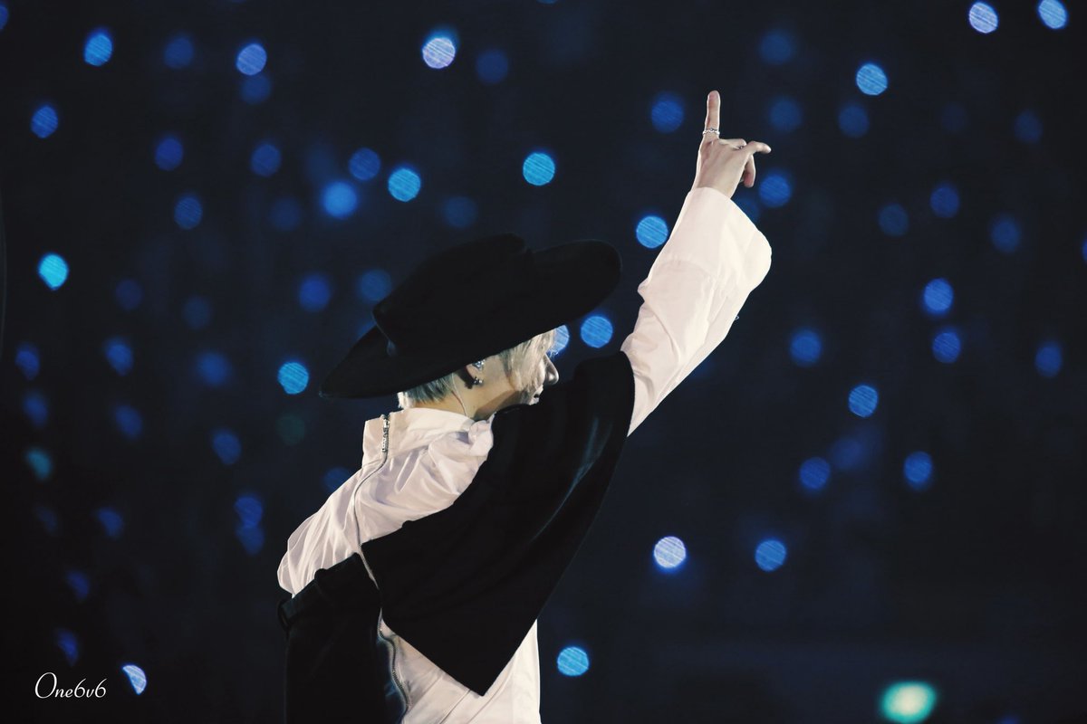 one1romancy718's tweet photo. 260531 민트초콘

#태민 #TAEMIN #テミン https://t.co/7tx2rOUtsr