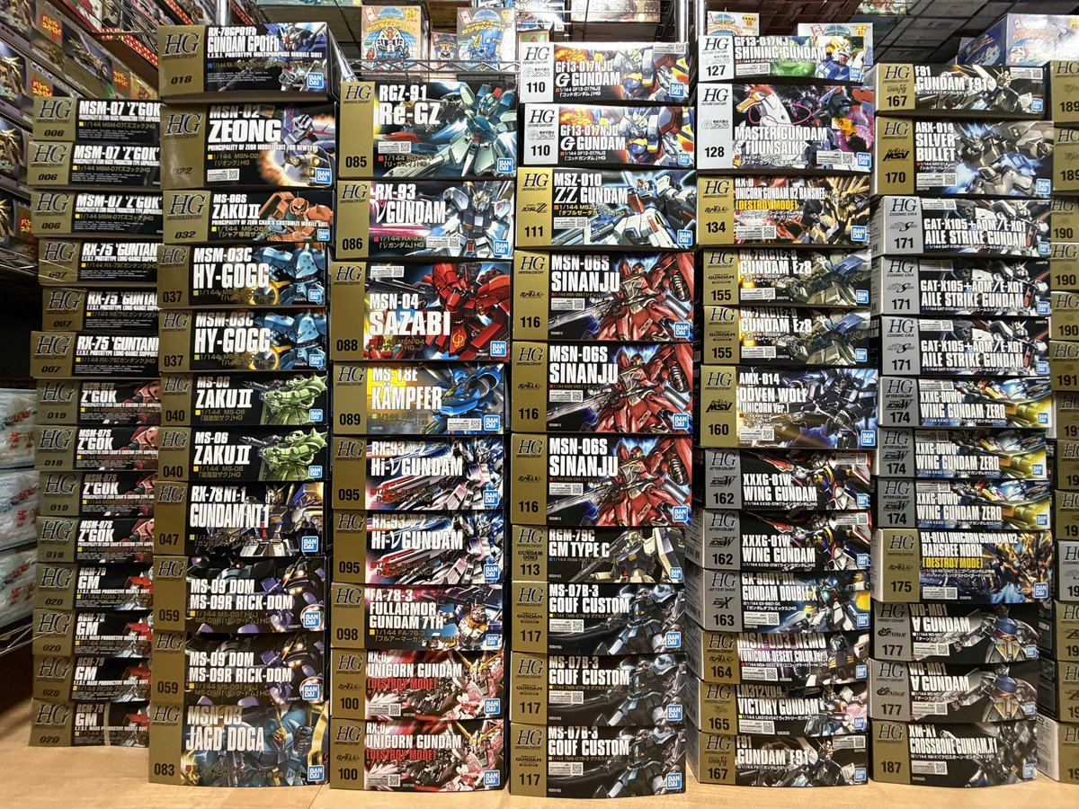 NamieTownGundam's tweet photo. 整理してたら、余った💦
地元にガンプラ販売店がないので、双葉郡内限定で、お譲りします。（定価で買ってるので定価で。） https://t.co/A947V0MR4V