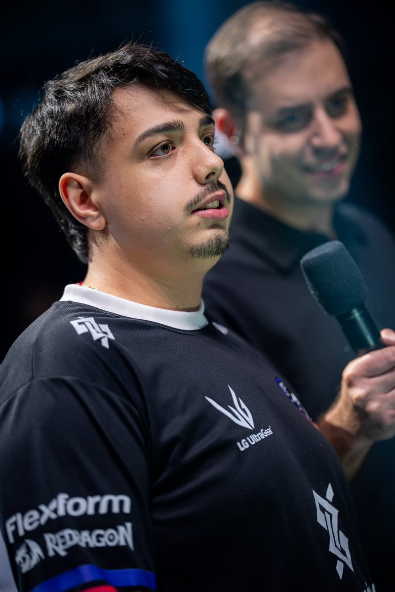 FNCompetitiveBR's tweet photo. Em breve conheceremos os campeões da FNCS MAJOR 1 SUMMIT.

Para quem vai a sua torcida? https://t.co/xSQd2gDspa