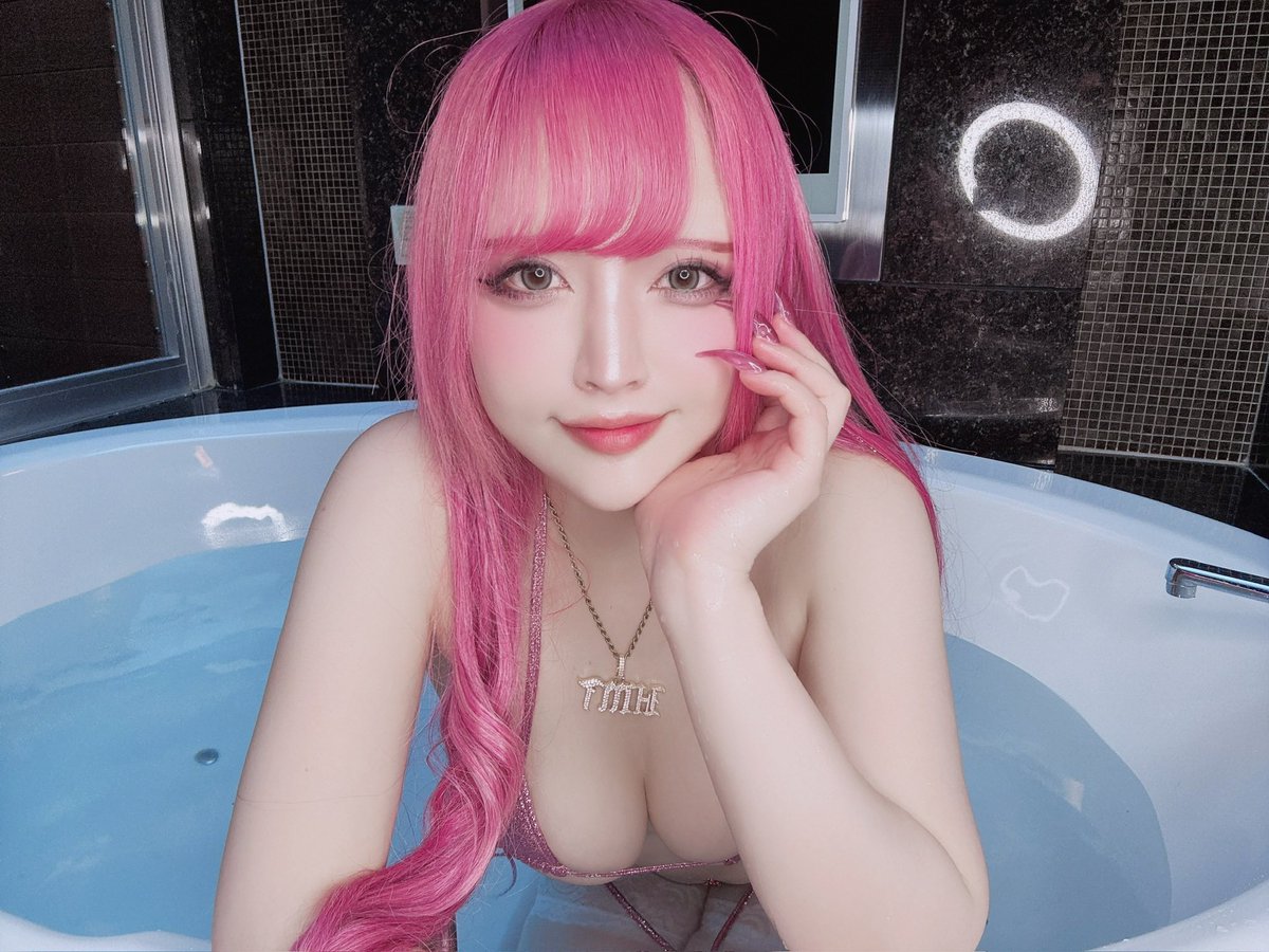 うさぎヶ丘秘密🐇🗝5/23コスホリさんのエロ画像、2026年05月31日22時02分48秒に投稿