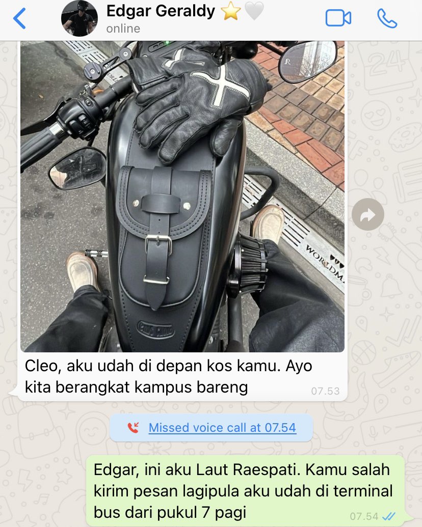 9703jde_'s tweet photo. laut raespati

an Ellia instagram au https://t.co/QytmT1VhKx