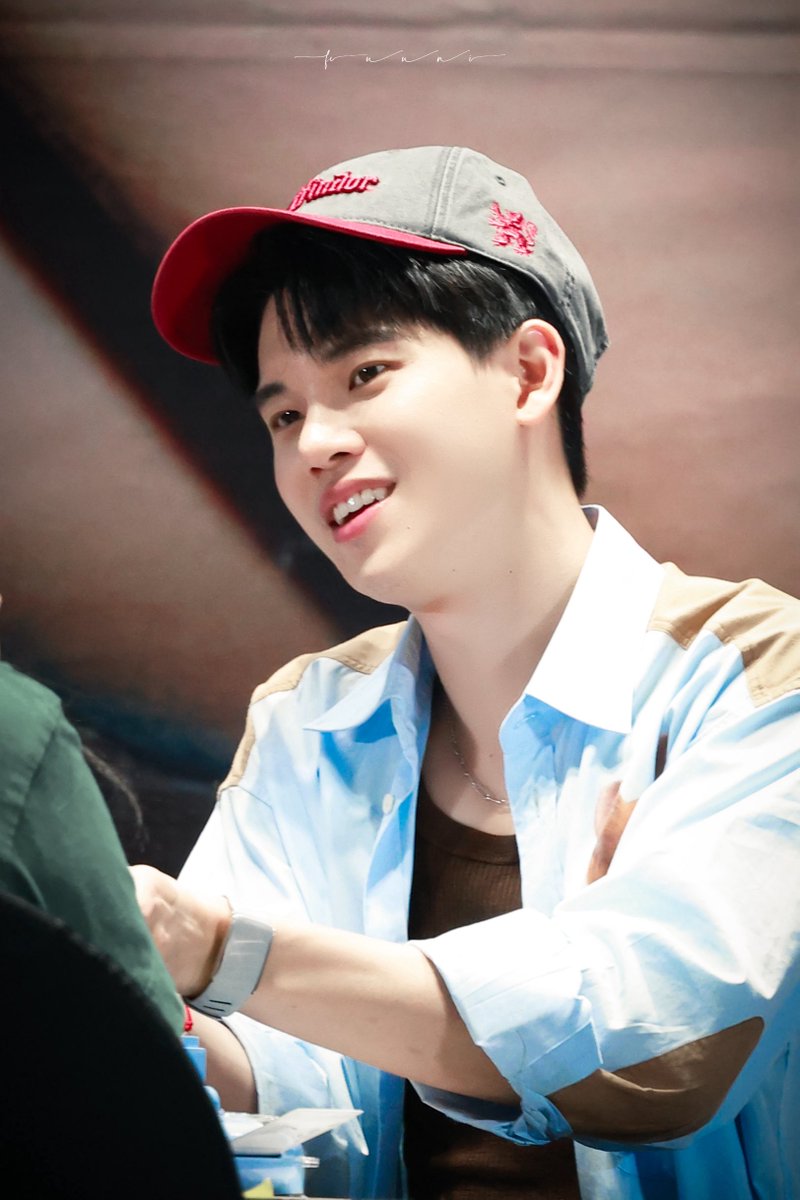 yyyyinft's tweet photo. 𝟮𝟲.𝟬𝟱.𝟯𝟭

⛵️

YINWAR 2ND FANSIGN SIRACHA
#SR_YINWAR2NDFANSIGN
#yinyin_anw @yinyin_anw https://t.co/DaqvIq5Bo4