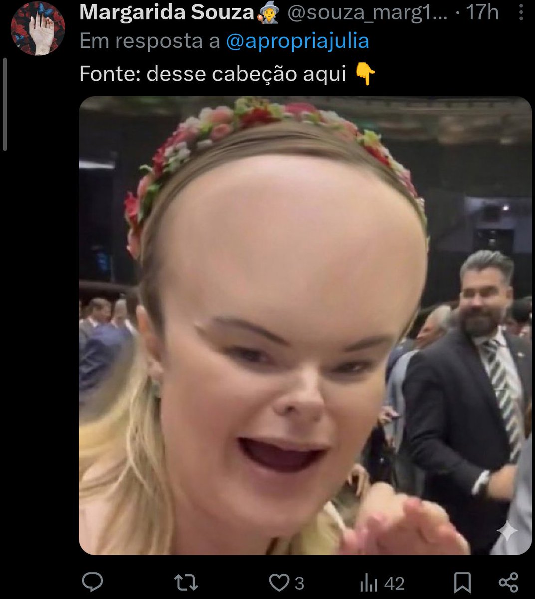 RobsonMarc25325's tweet photo. @apropriajulia Kkkkkk esse comentário deixou meu dia mais alegre https://t.co/eU4BgaZqwK