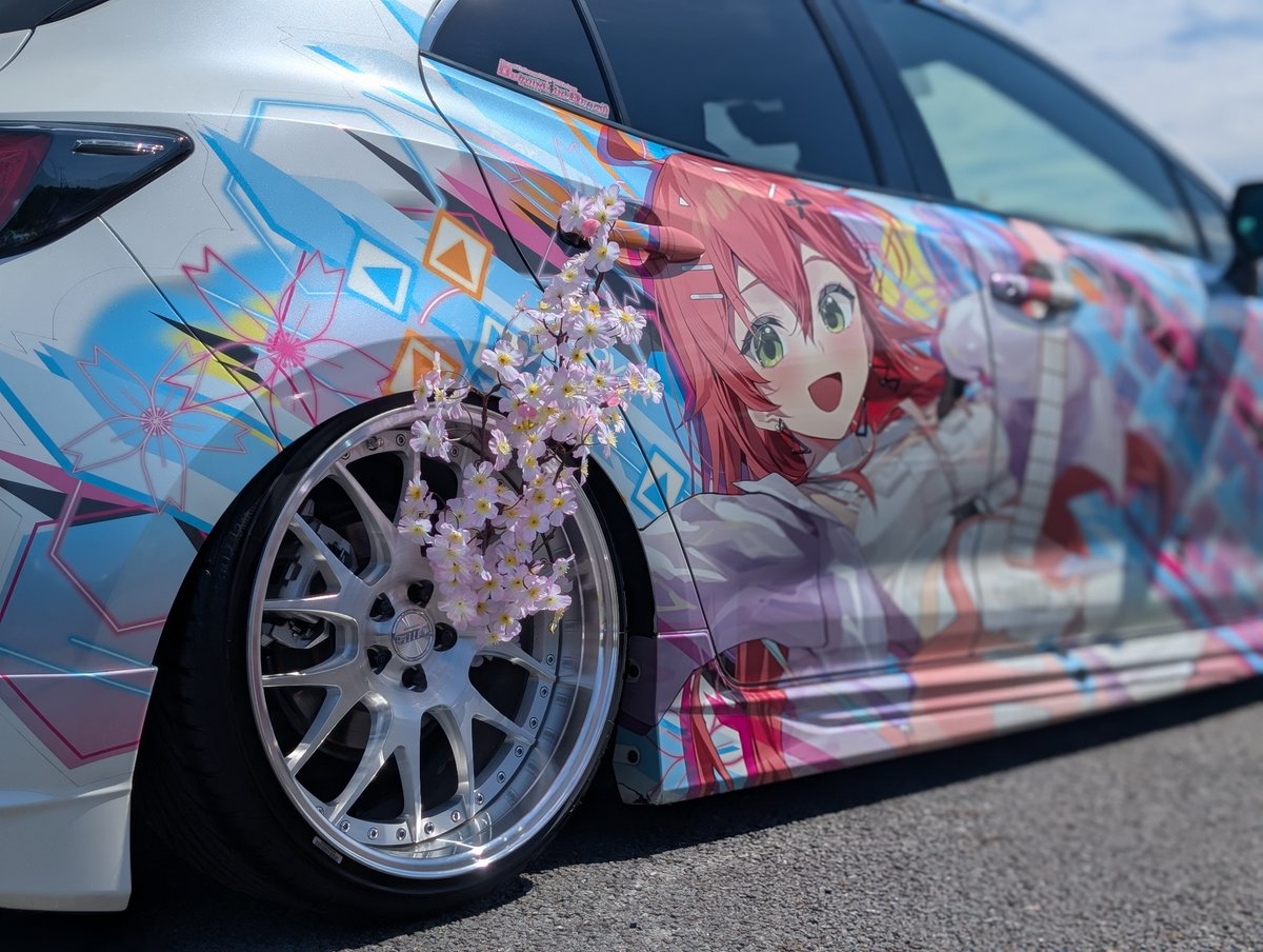 _DjaD_'s tweet photo. PHOTOMi 2026の全車両+おまけ写真です。
極力人が写り込まないようにしましたが、
不都合のある写真は削除しますのでご連絡いただければと思います。

#PHOTOMi
#PHOTOMi2026
#フォトミ
#フォトミーティング
#痛車ビジョン

https://t.co/5MRFmHZzFS https://t.co/bVvzkqdreg
