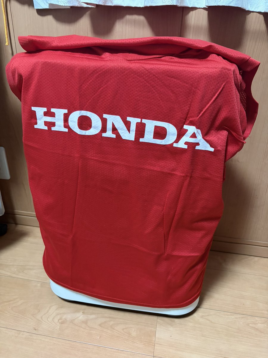 bunborgfc's tweet photo. #Honda鈴鹿 の来場者
配布物のビブス

空気清浄機カバーに
ちょうどいい！！

#都市対抗野球東海地区2次予選 https://t.co/z1QAaAyymi