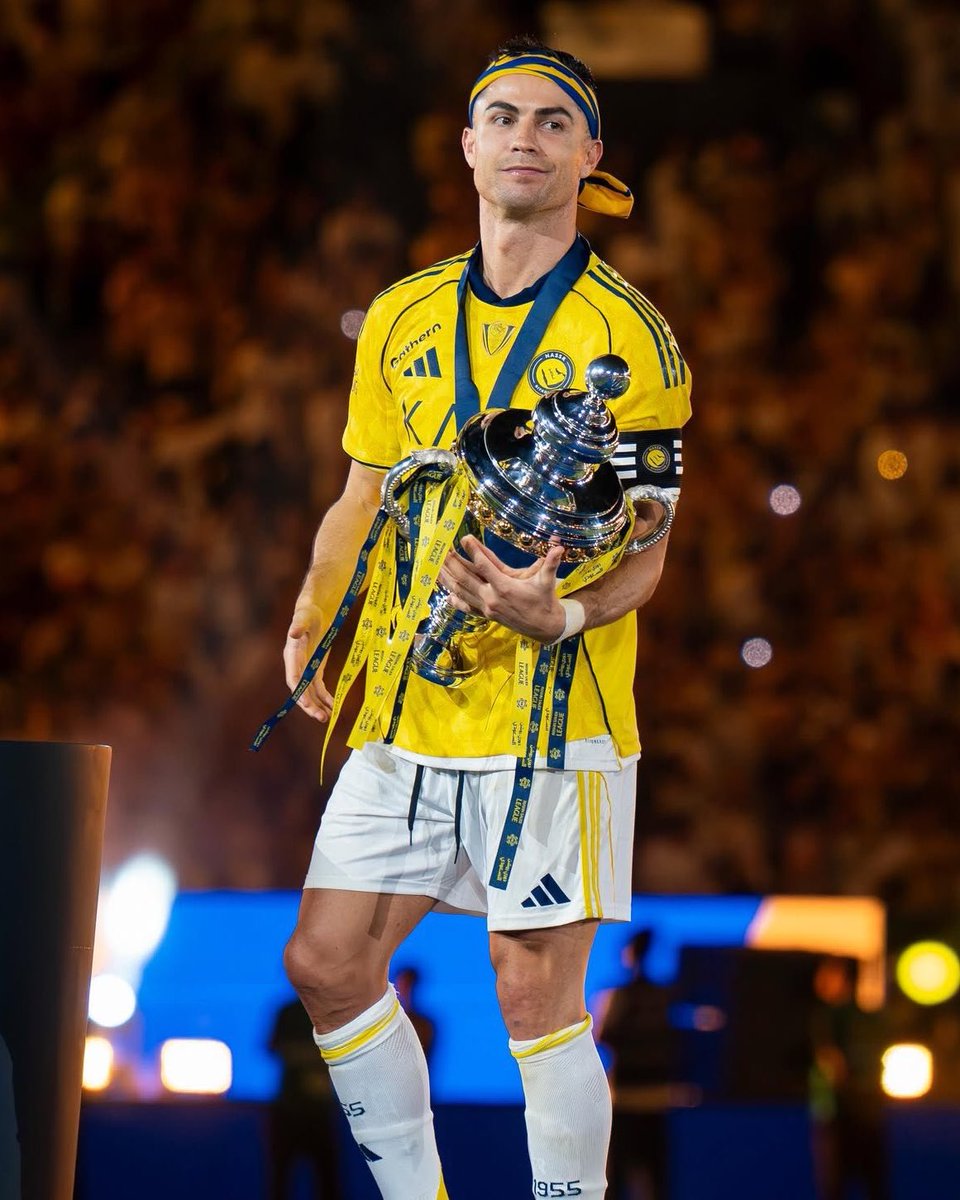 Cristiano Ronaldo News tweet media