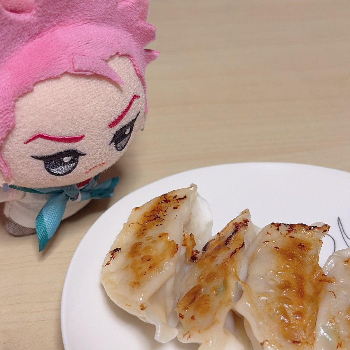 あおりんご tweet media