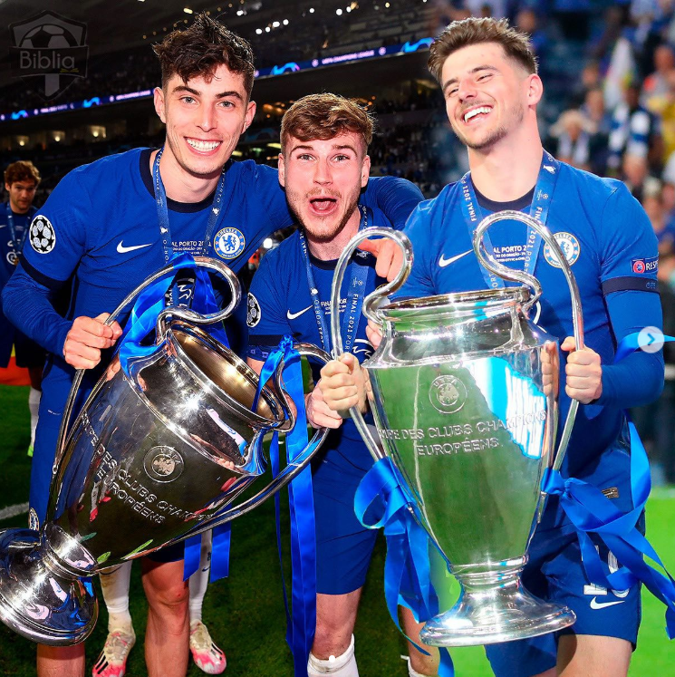 Mootsho's tweet photo. @luca_varan Biensure que toutes les victoires ne se valent pas, Chelsea a gagné la LDC avec ce trio https://t.co/CxISQ8OUNJ