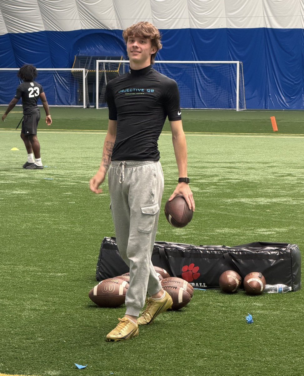 WillToprani's tweet photo. Thanks @michaelemcmahon for a great competition @412PassAcademy Objective QB Competition! Loved going up against the best! @CoachRiz_NCHS @7Twice @The_hive_ath @210ths @PA_TodaySports @WPIAL_Insider @TheWPIALEdition @PRZVicCastillo @CoachMathis922 @PAELITE7v7 @PrepRedzonePA @PA_TodaySports @wpialsportsnews @mrpafootball @BuzzSawSportsPa