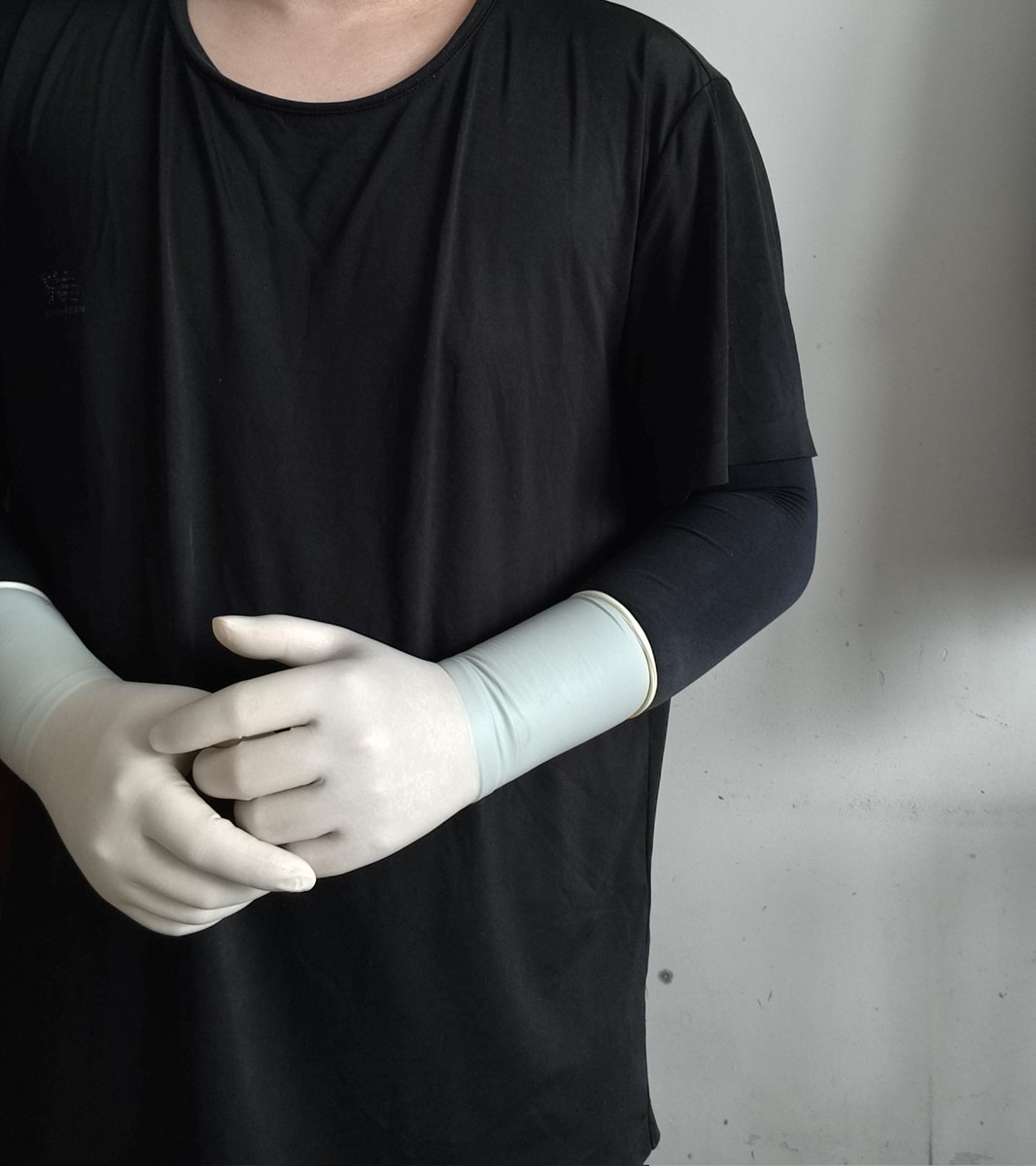 gloveslover (@gloveslover1) / Posts / X