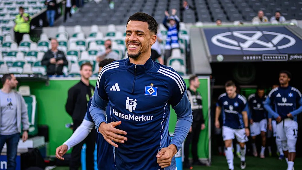 unserfussball's tweet photo. 🚨 GROS COUP EN VUE À WOLFSBURG !🐺⚽

Relégué en 2. Bundesliga, le VfL Wolfsburg prépare déjà sa reconstruction… et vise un buteur de référence : Robert Glatzel ! 🎯

Tout simplement le meilleur buteur de 2. Bundesliga en 2023/24 avec Hambourg !

ℹ️@kicker https://t.co/GvwUCoLH0K