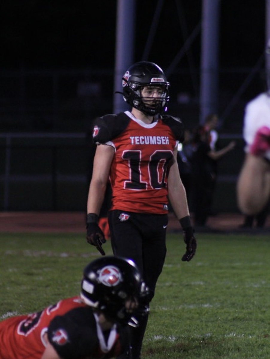 daltonnmmassie's tweet photo. I will be at the Miami (OH) Academic Mega Camp June 11 445-845!!!
Coach: @Csmith0039 

@CoachSmesko @CoachGeiger_ @John_bowes_ @Coach_DiRi @seancoyne12 https://t.co/d5QO4CrEg1