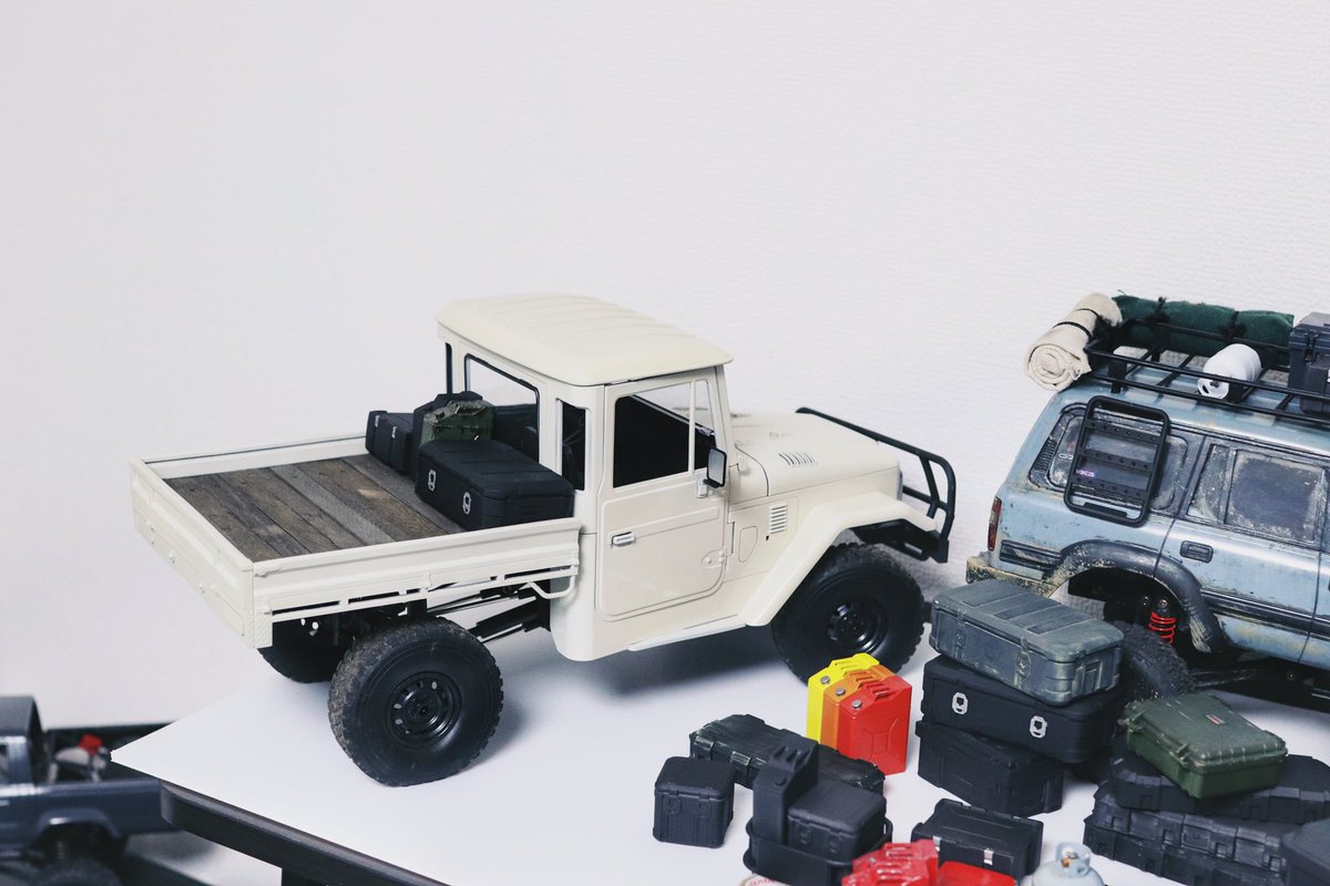 rc_takio_bot's tweet photo. 【製作途中紹介】
#C44 荷台アオリ カスタム

#WPL #ランクル #overlanding https://t.co/FX8RJMsxLx