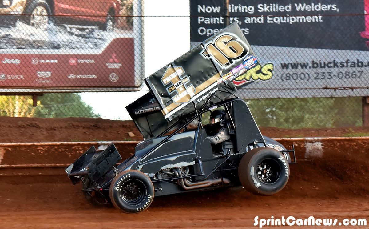 SprintCarNews's tweet photo. A few shots from night 4 of @WesternPASpdwk @SharonSpdwy https://t.co/8s3mjOJsW0