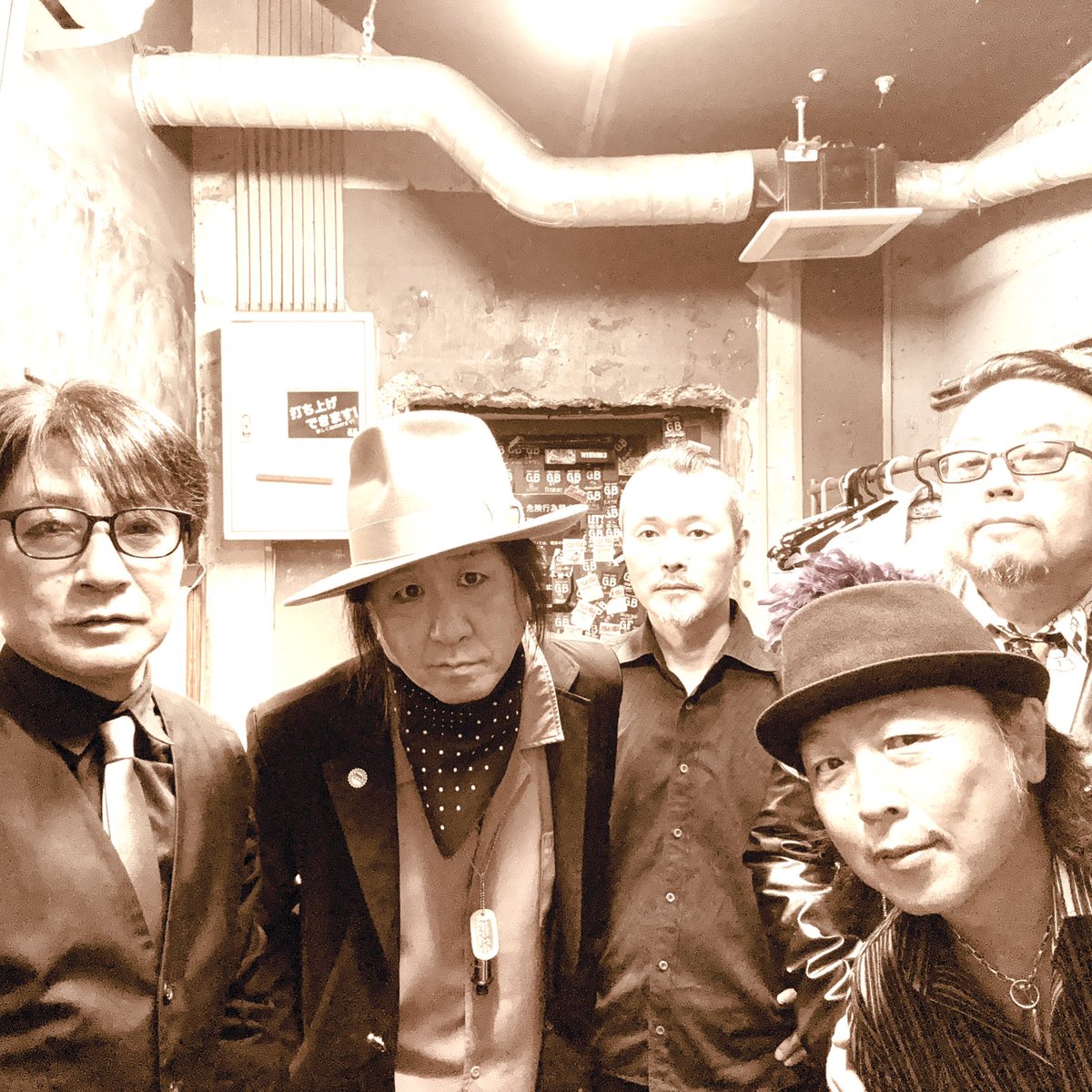BaddyKohei's tweet photo. 今年も出演させて頂きます！

MINAMINO ROCK FESTIVAL2026

我々HIGHZIE AND THE PLAYERSは17:40〜18:00となっております🎵

よろしくお願い致しますm(_ _)m

いつも心にロックンロールを☆

#新宿ロフト
#MINAMINOROCKFES2026 https://t.co/MaMEgLTqbX