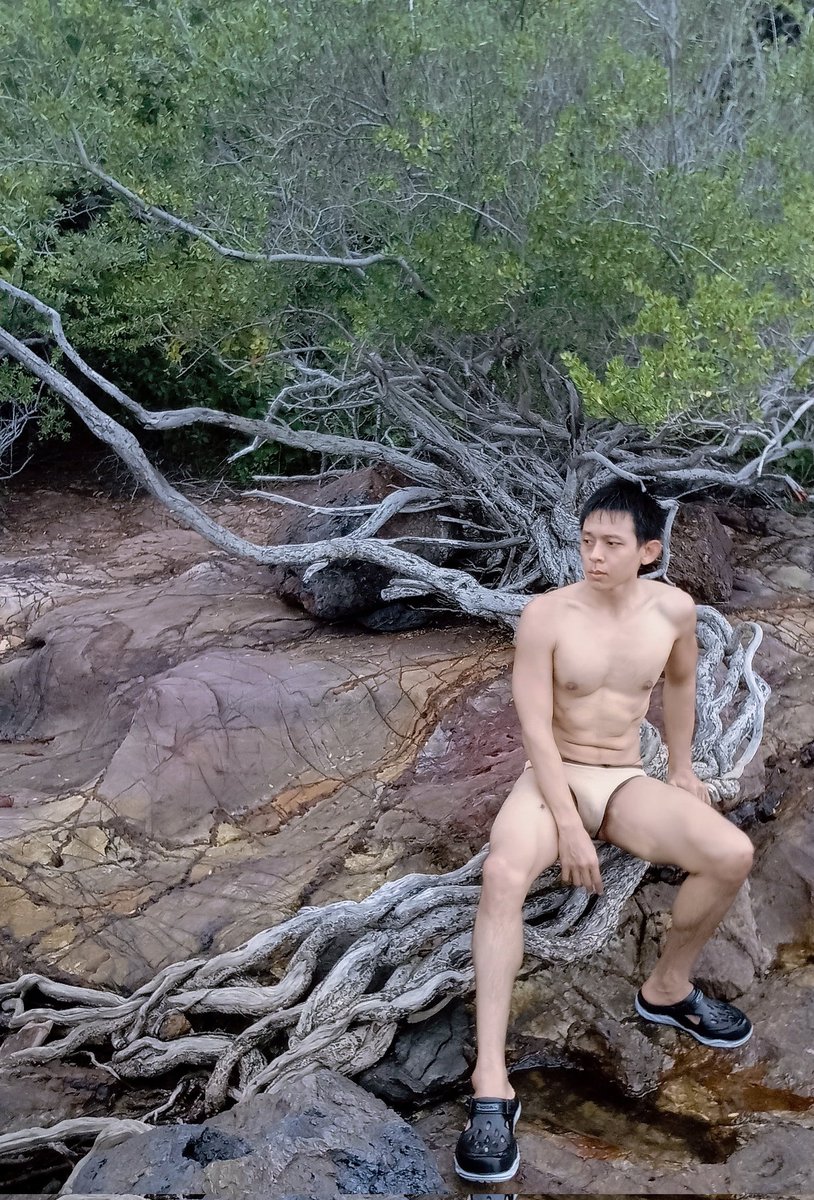 sompop58's tweet photo. มันจะไอ้นั่นมั้ยนะ🌊🐬 https://t.co/IxUFDjQZfj
