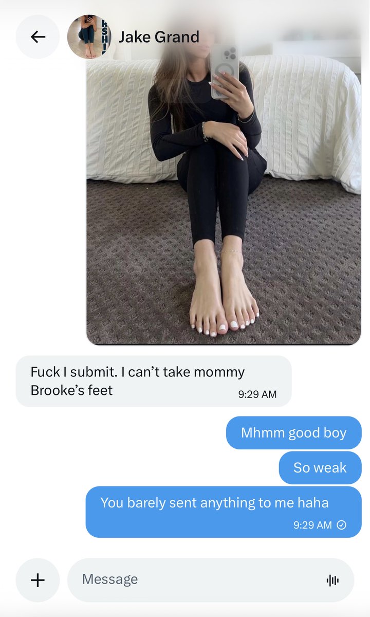 Switchslave101's tweet photo. It’s okay though, I got him back https://t.co/SB9imUF4yt